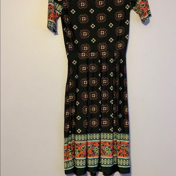 Dress - Picture 3 of 5